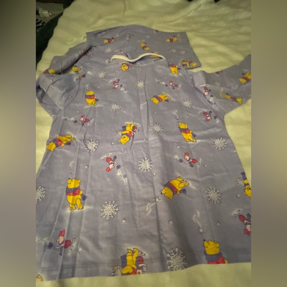 Winnie the Pooh and piglet 2pc pj set  vintage Disney Size M. NWOT - Picture 3 of 12